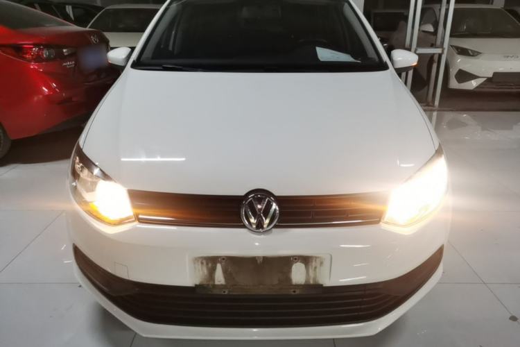 Used Volkswagen Polo 2018 1.5L Manual Drive-Comfort Model Front
