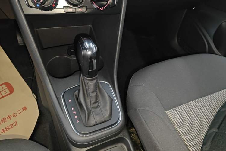Used Volkswagen Polo 2018 1.5L Automatic Advanced Driving Model Gear Lever