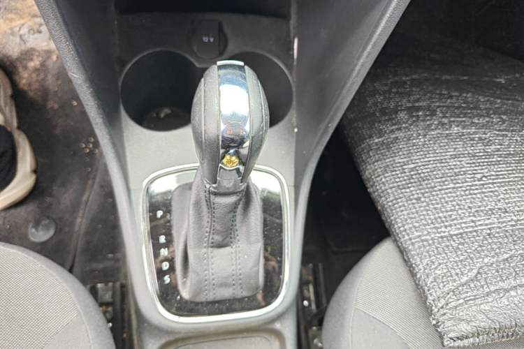Used Volkswagen Polo 2018 1.5L Automatic Enjoyment Model Gear Lever