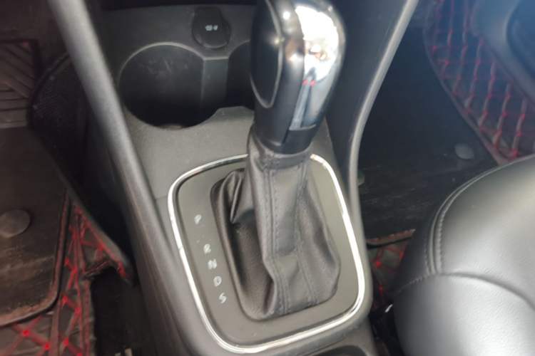 Used Volkswagen Polo 2018 1.5L Automatic Advanced Driving Model Gear Lever