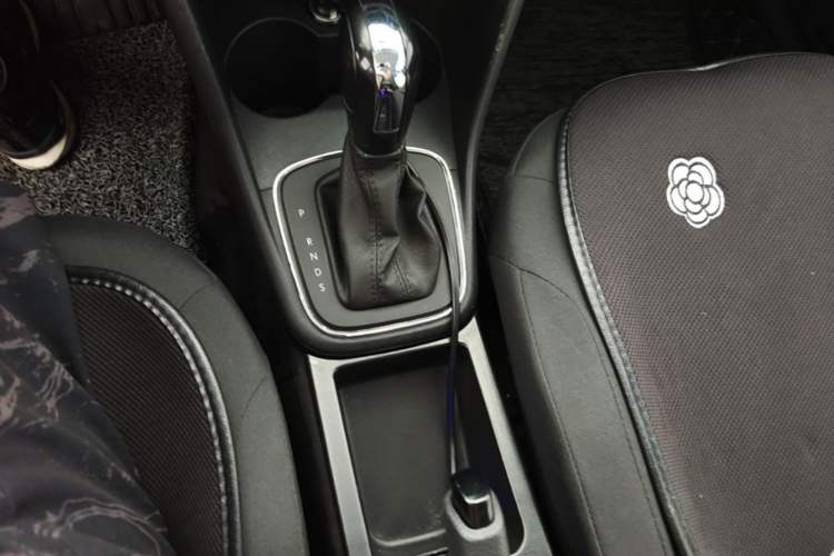Used Volkswagen Polo 2018 1.5L Automatic Advanced Driving Model Gear Lever