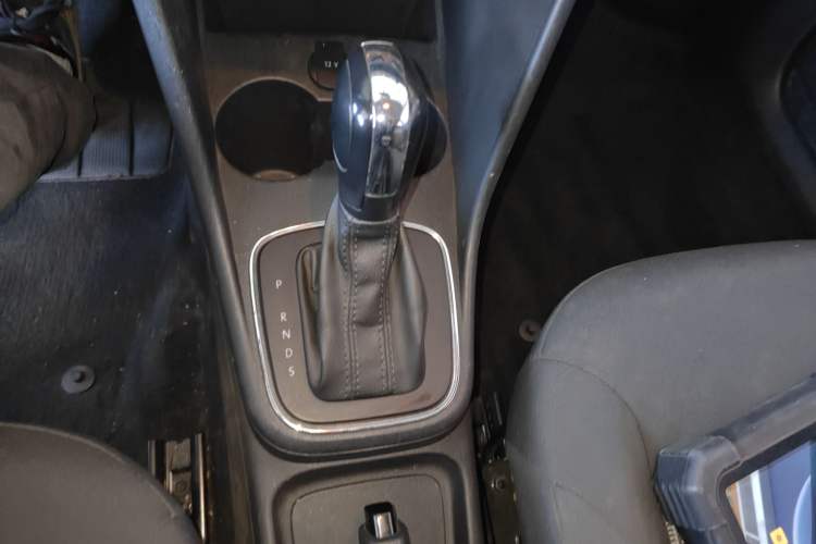 Used Volkswagen Polo 2018 1.5L Automatic Advanced Driving Model Gear Lever