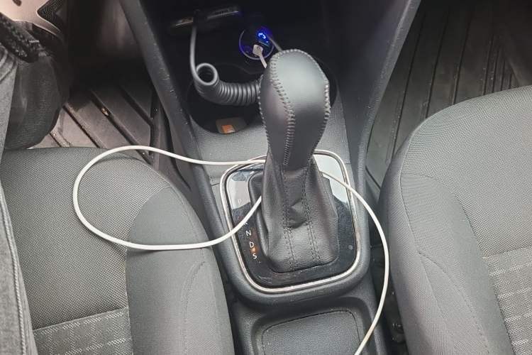 Used Volkswagen Polo 2018 1.5L Automatic Enjoyment Model Gear Lever
