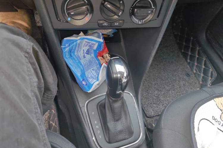Used Volkswagen Polo 2018 1.5L Automatic Advanced Driving Model Gear Lever
