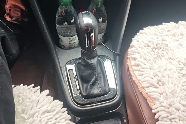 Used Volkswagen Polo 2018 1.5L Automatic Advanced Driving Model Gear Lever