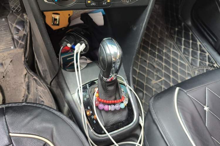 Used Volkswagen Polo 2018 1.5L Automatic Enjoyment Model Gear Lever