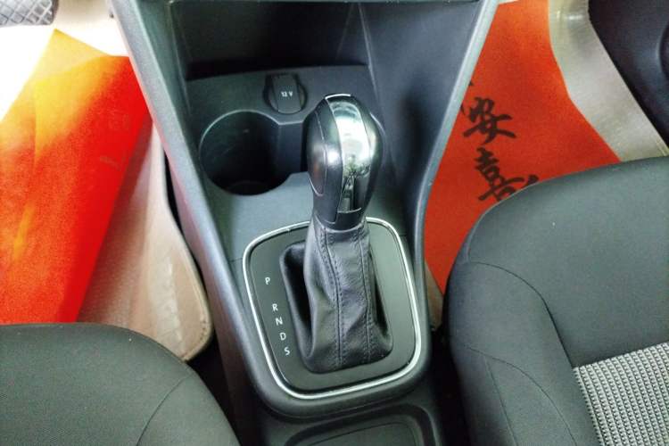 Used Volkswagen Polo 2018 1.5L Automatic Advanced Driving Model Gear Lever