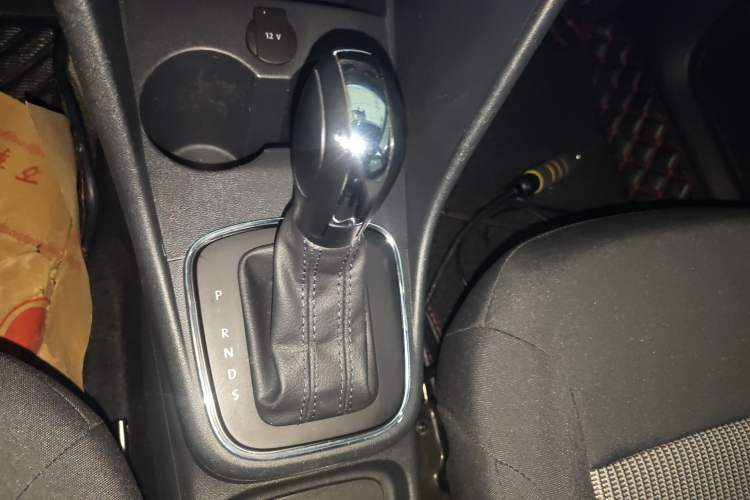 Used Volkswagen Polo 2018 1.5L Automatic Advanced Driving Model Gear Lever
