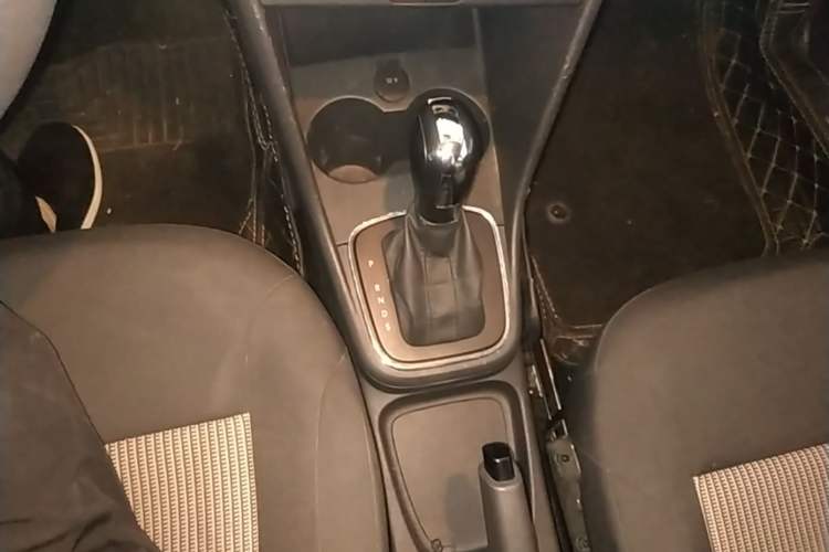 Used Volkswagen Polo 2018 1.5L Automatic Advanced Driving Model Gear Lever