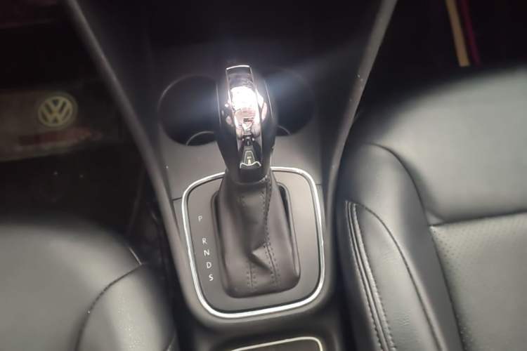 Used Volkswagen Polo 2018 1.5L Automatic Advanced Driving Model Gear Lever