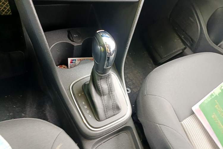 Used Volkswagen Polo 2018 1.5L Automatic Advanced Driving Model Gear Lever