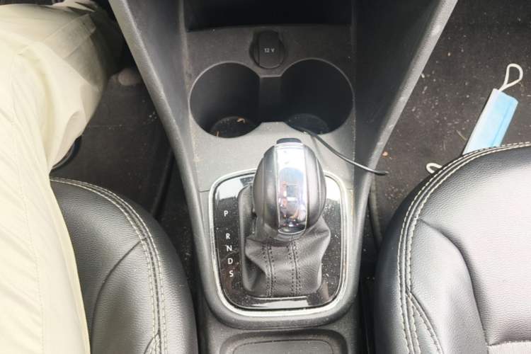 Used Volkswagen Polo 2018 1.5L Automatic Enjoyment Model Gear Lever