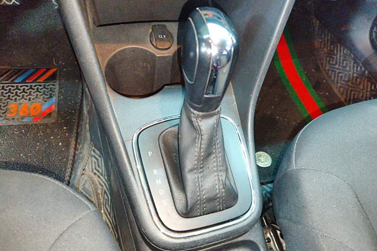 Used Volkswagen Polo 2018 1.5L Automatic Advanced Driving Model Gear Lever
