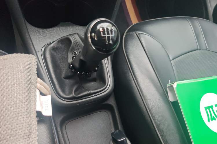 Used Volkswagen Polo 2018 1.5L Manual Drive-Comfort Model Gear Lever