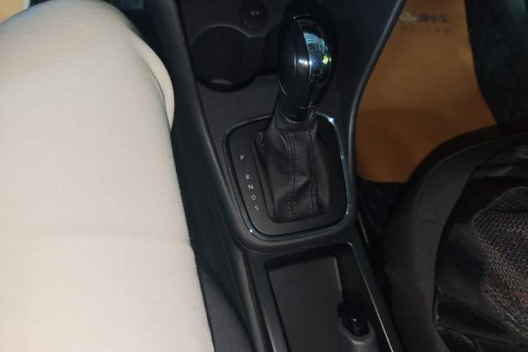 Used Volkswagen Polo 2018 1.5L Automatic Advanced Driving Model Gear Lever