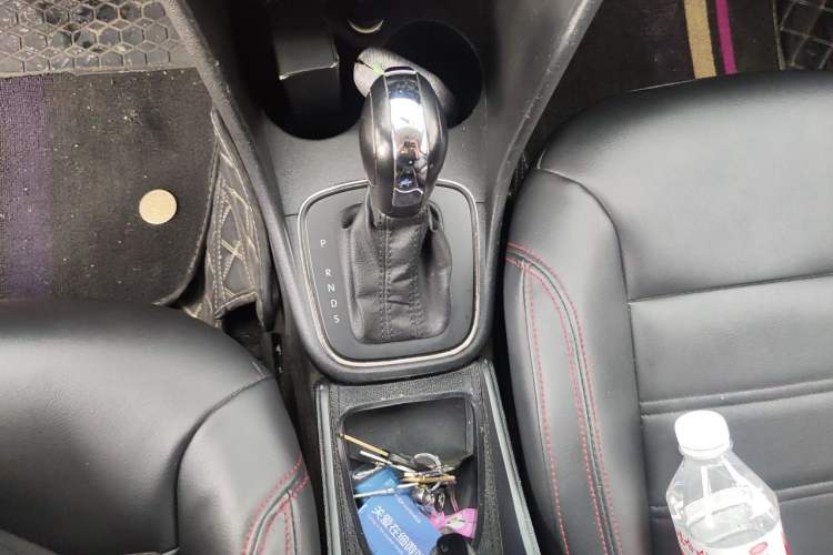 Used Volkswagen Polo 2018 1.5L Automatic Advanced Driving Model Gear Lever