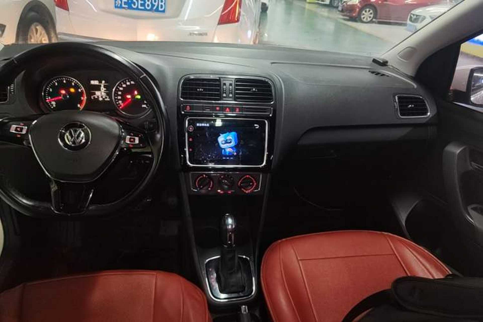 Used Volkswagen Polo 2018 1.5L Automatic Enjoyment Model Gear Lever