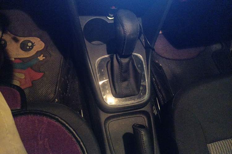 Used Volkswagen Polo 2018 1.5L Automatic Advanced Driving Model Gear Lever