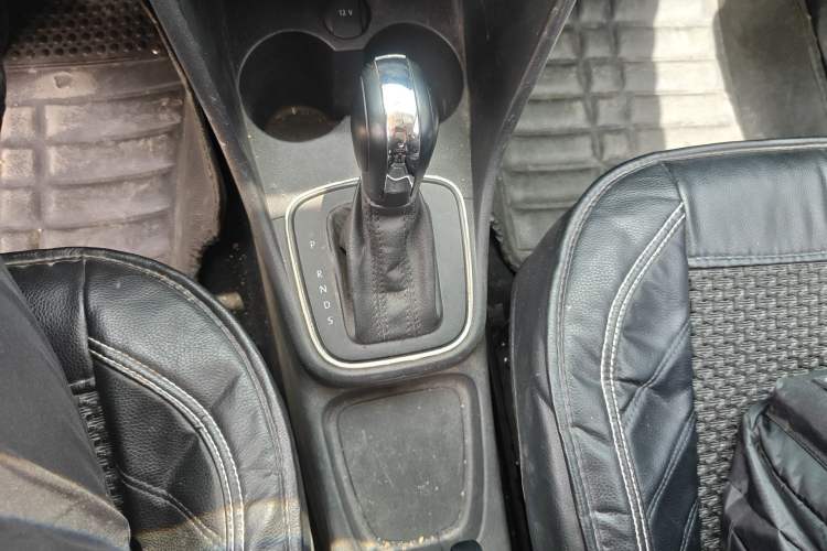 Used Volkswagen Polo 2018 1.5L Automatic Advanced Driving Model Gear Lever