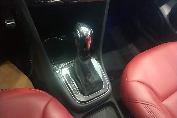 Used Volkswagen Polo 2018 1.5L Automatic Advanced Driving Model Gear Lever