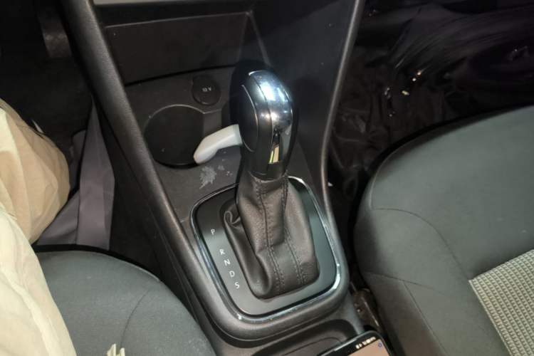 Used Volkswagen Polo 2018 1.5L Automatic Advanced Driving Model Gear Lever