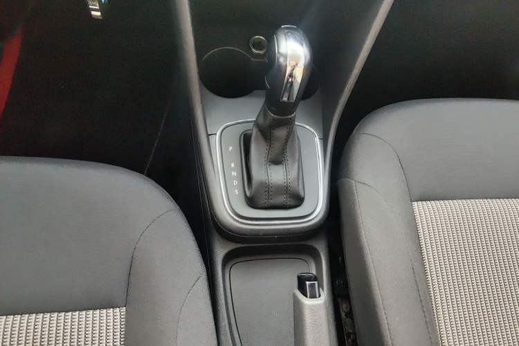 Used Volkswagen Polo 2018 1.5L Automatic Advanced Driving Model Gear Lever