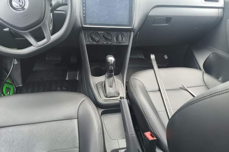 Used Volkswagen Polo 2018 1.5L Automatic Advanced Driving Model Gear Lever