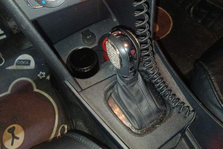 Used Volkswagen Polo 2018 1.5L Automatic Enjoyment Model Gear Lever