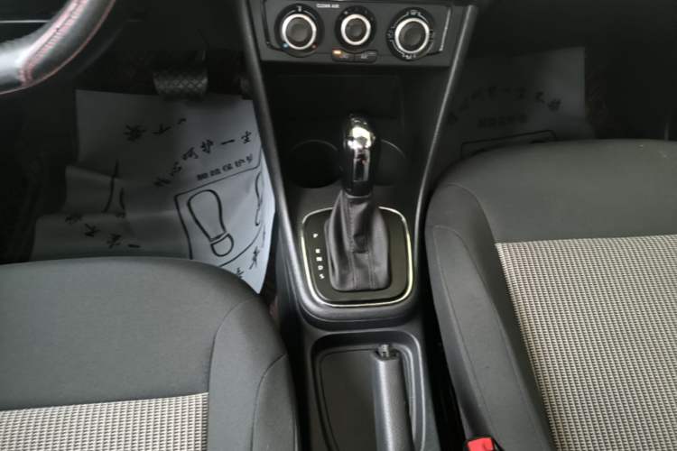 Used Volkswagen Polo 2018 1.5L Automatic Advanced Driving Model Gear Lever