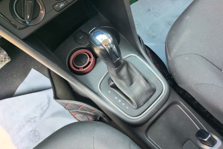 Used Volkswagen Polo 2018 1.5L Automatic Advanced Driving Model Gear Lever