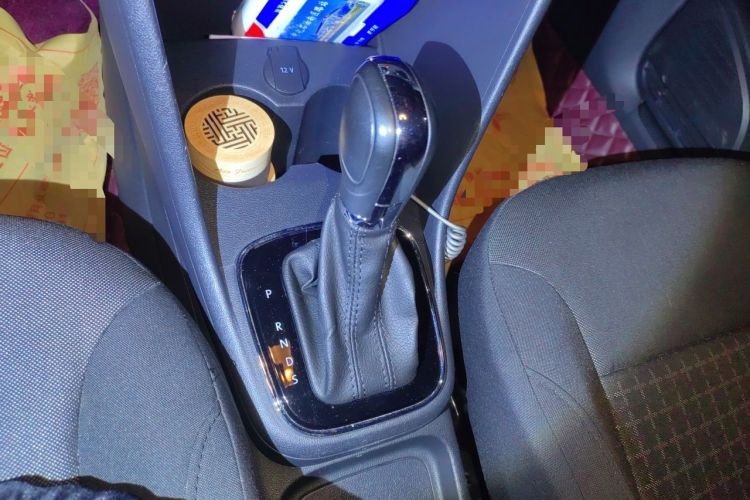 Used Volkswagen Polo 2018 1.5L Automatic Enjoyment Model Gear Lever