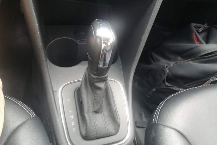 Used Volkswagen Polo 2018 1.5L Automatic Advanced Driving Model Gear Lever