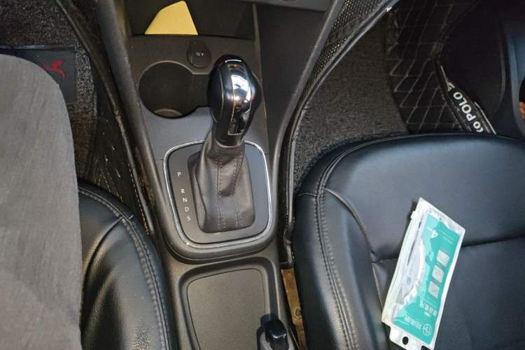 Used Volkswagen Polo 2018 1.5L Automatic Advanced Driving Model Gear Lever
