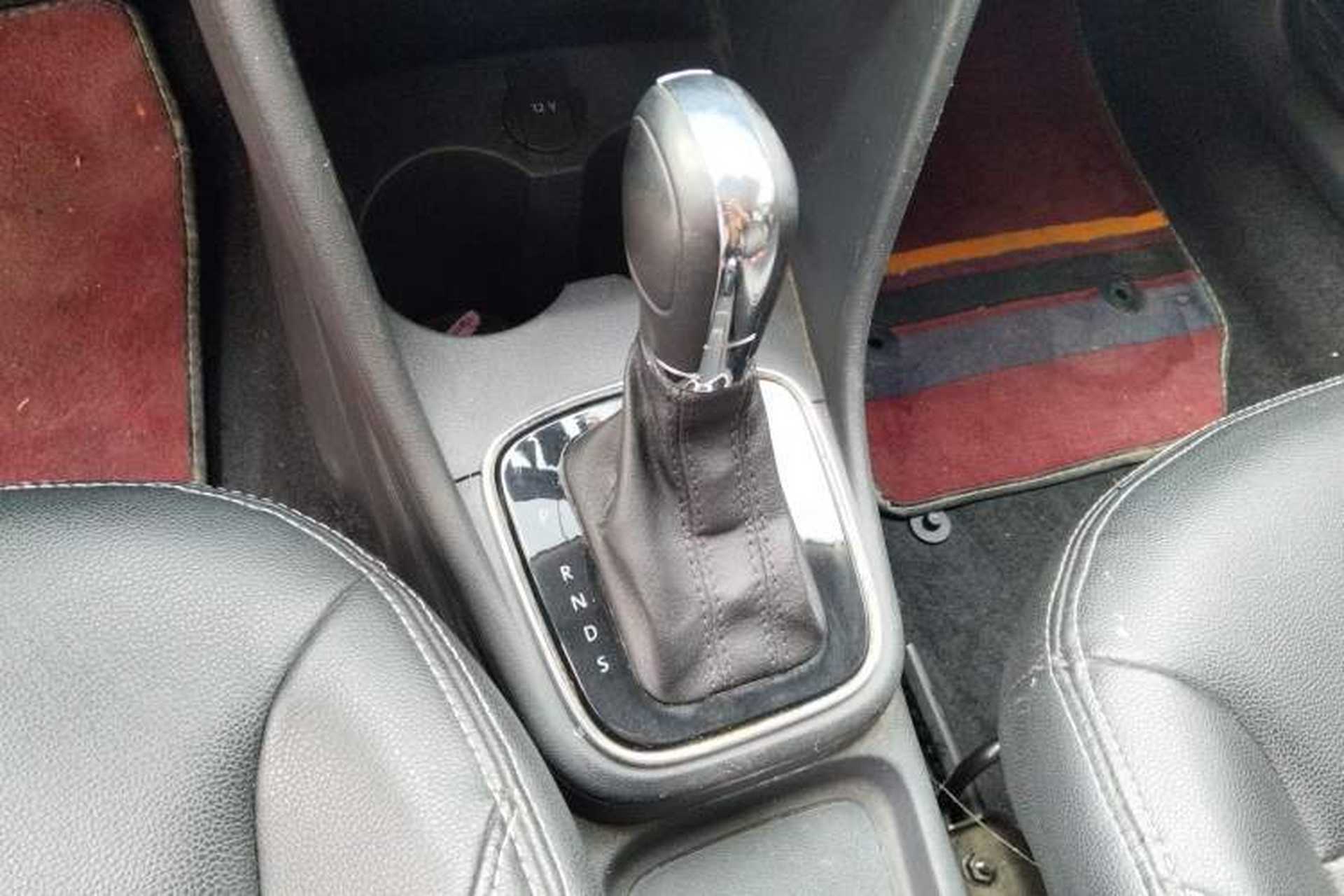 Used Volkswagen Polo 2018 1.5L Automatic Enjoyment Model Gear Lever