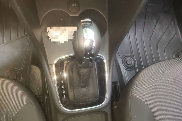 Used Volkswagen Polo 2018 1.5L Automatic Enjoyment Model Gear Lever