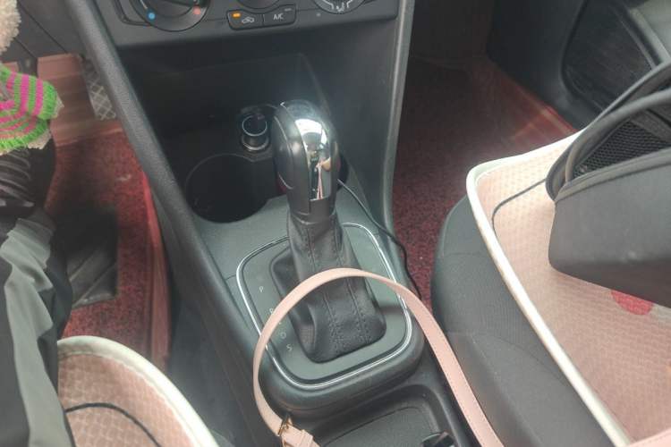 Used Volkswagen Polo 2018 1.5L Automatic Advanced Driving Model Gear Lever