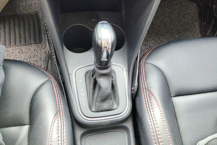 Used Volkswagen Polo 2018 1.5L Automatic Advanced Driving Model Gear Lever