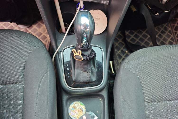 Used Volkswagen Polo 2018 1.5L Automatic Enjoyment Model Gear Lever