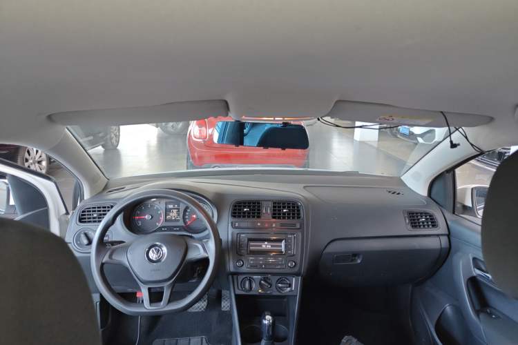Used Volkswagen Polo 2018 1.5L Automatic Advanced Driving Model Headliner