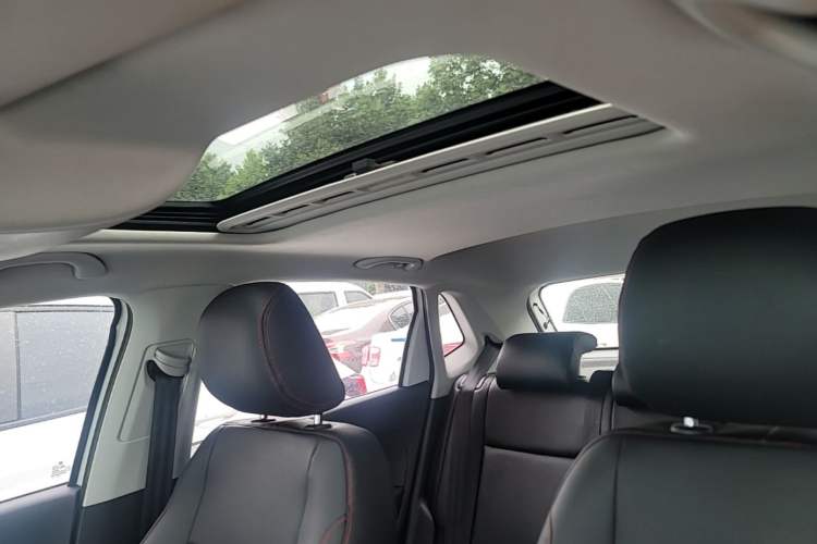 Used Volkswagen Polo 2018 1.5L Automatic Enjoyment Model Headliner
