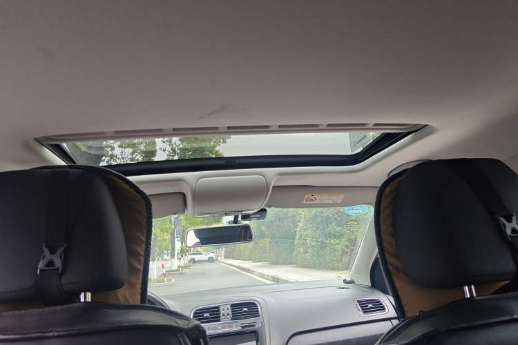 Used Volkswagen Polo 2018 1.5L Automatic Enjoyment Model Headliner