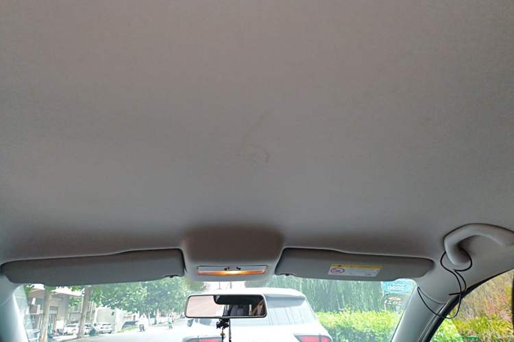 Used Volkswagen Polo 2018 1.5L Manual Drive-Comfort Model Headliner