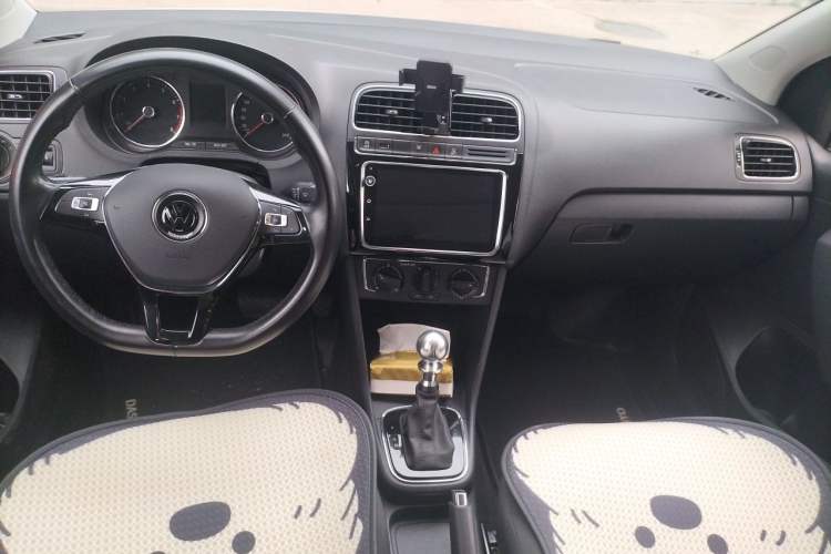 Used Volkswagen Polo 2018 1.5L Automatic Enjoyment Model Headliner