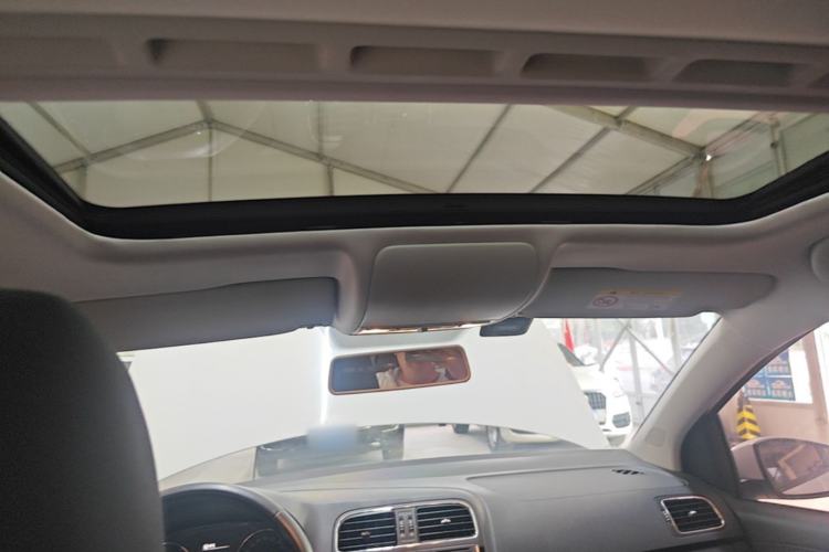 Used Volkswagen Polo 2018 1.5L Automatic Enjoyment Model Headliner