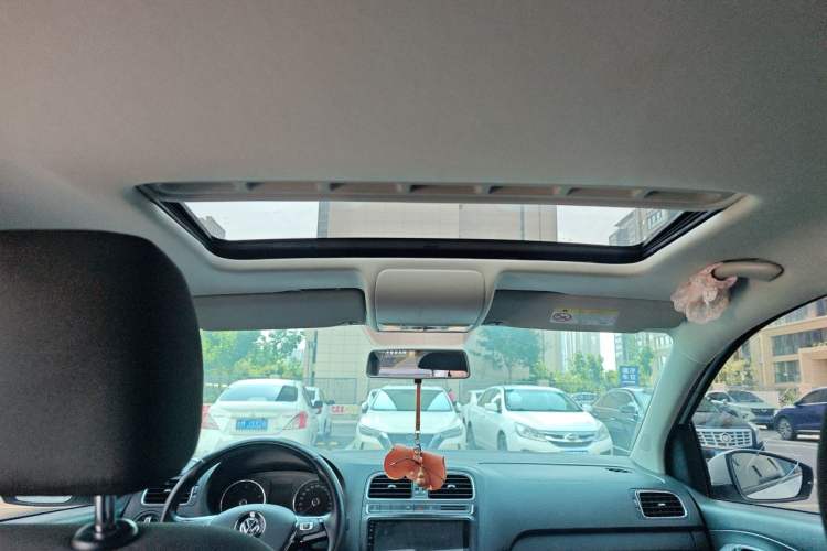 Used Volkswagen Polo 2018 1.5L Automatic Enjoyment Model Headliner