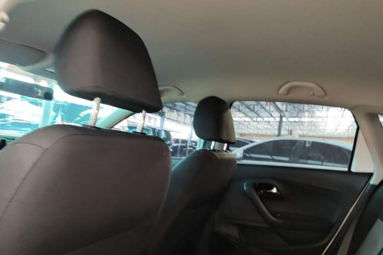 Used Volkswagen Polo 2018 1.5L Automatic Advanced Driving Model Headliner