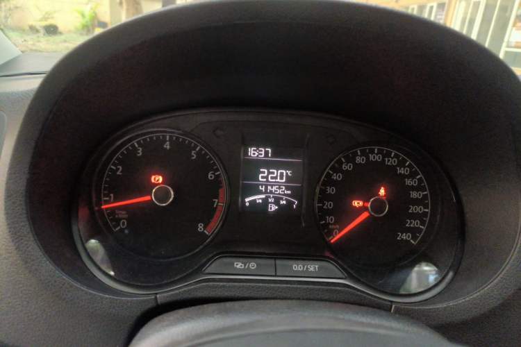Used Volkswagen Polo 2018 1.5L Manual Drive-Comfort Model Instrument Cluster