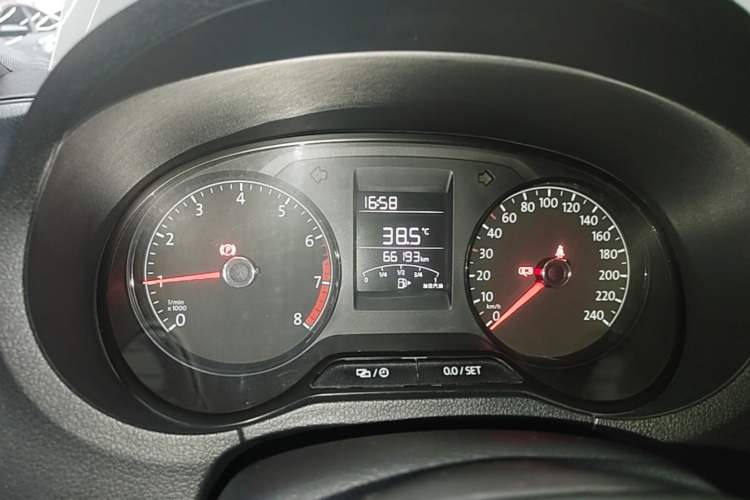 Used Volkswagen Polo 2018 1.5L Manual Drive-Comfort Model Instrument Cluster