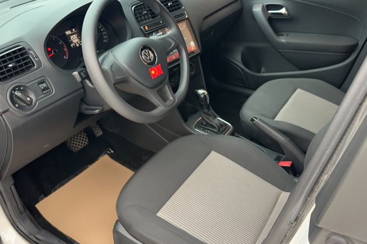 Used Volkswagen Polo 2018 1.5L Automatic Advanced Driving Model Interior 1
