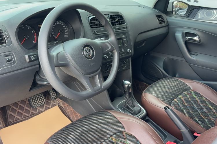 Used Volkswagen Polo 2018 1.5L Automatic Advanced Driving Model Interior 1